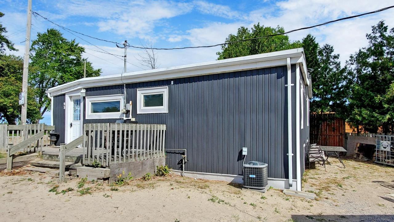 Main Beach River Retreat - Wasaga Beach 1 - Main Strip - 93 Mosley St Exteriér fotografie