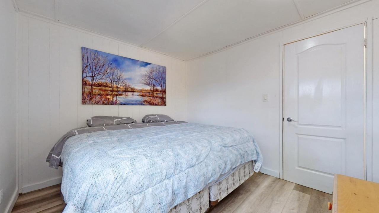 Main Beach River Retreat - Wasaga Beach 1 - Main Strip - 93 Mosley St Exteriér fotografie