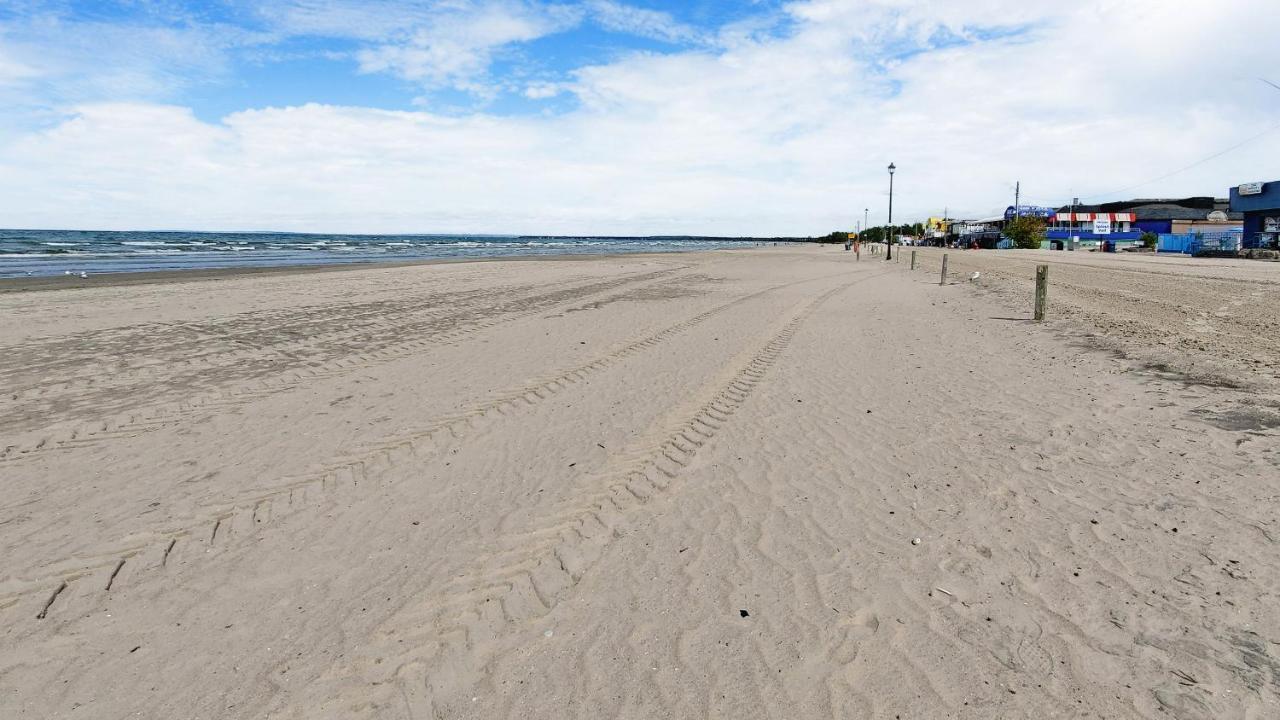 Main Beach River Retreat - Wasaga Beach 1 - Main Strip - 93 Mosley St Exteriér fotografie